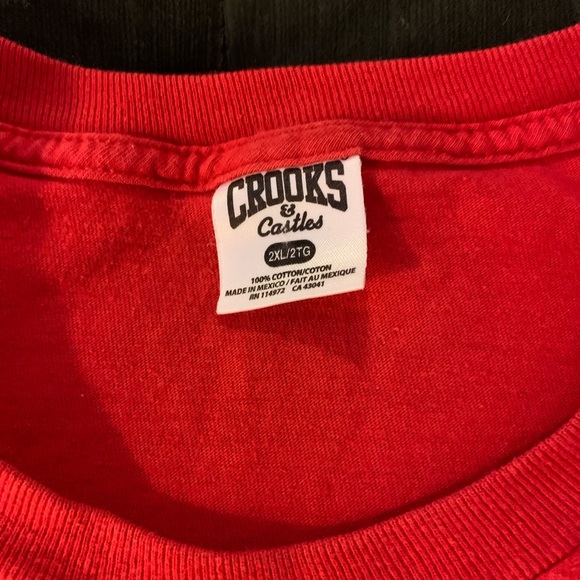 Gently Used Crooks & Castles Split image Red shirt Size XXL - Picture 3 of 5